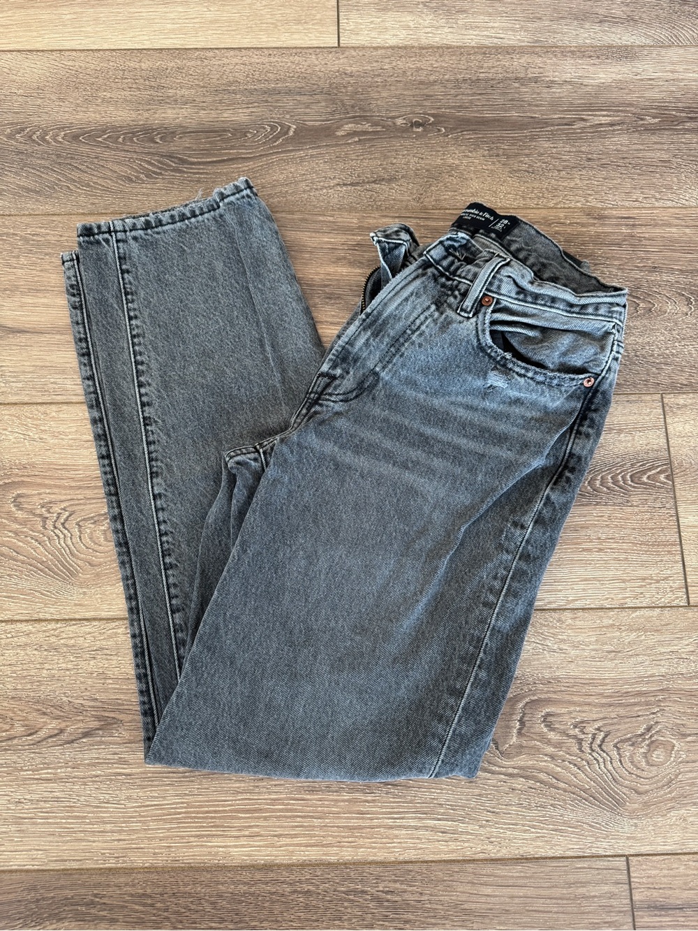 Abercrombie & Fitch Men's Loose Jeans